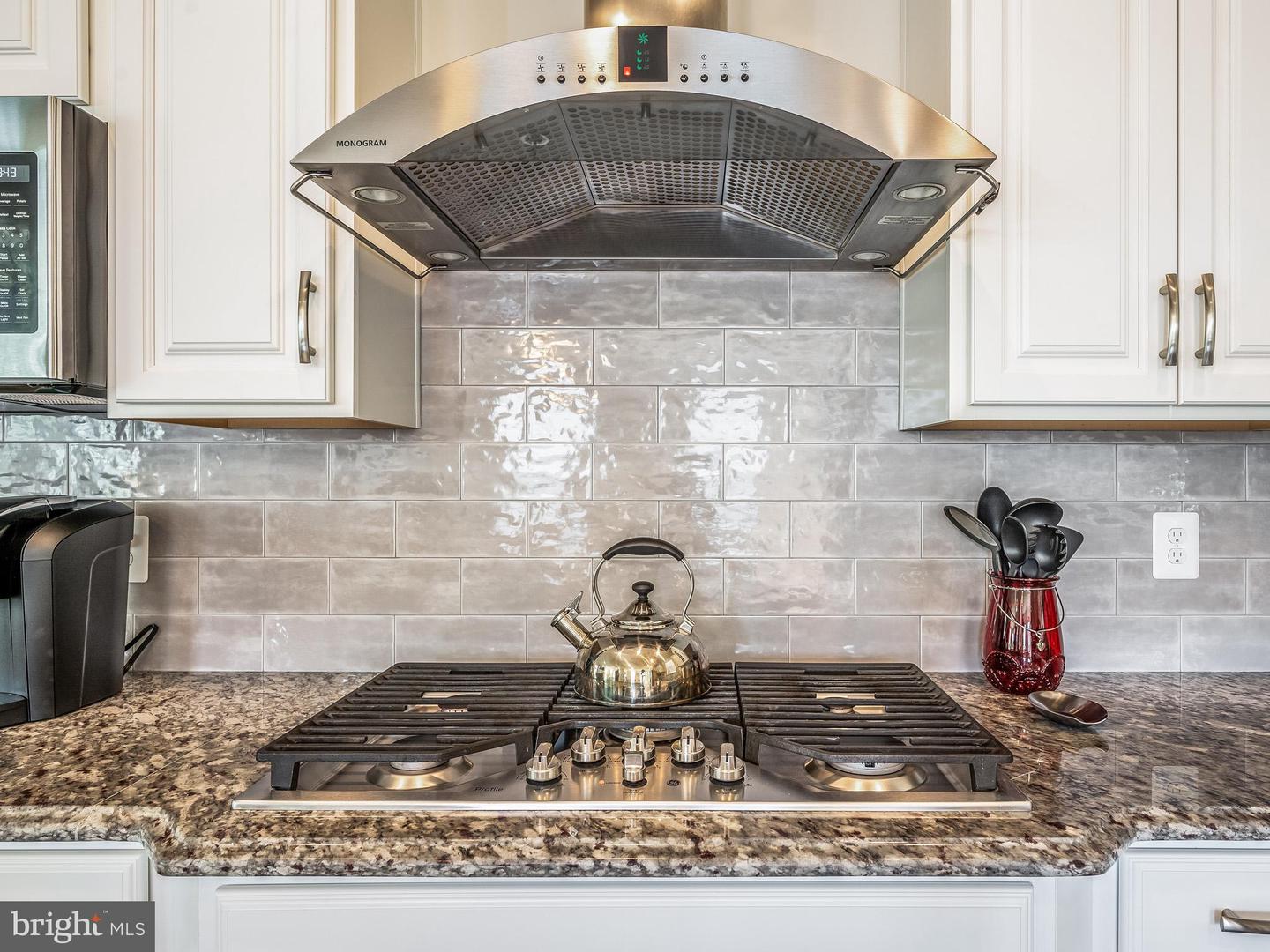 7922 ASHLAND DR, ALEXANDRIA, Virginia 22315, 4 Bedrooms Bedrooms, 19 Rooms Rooms,4 BathroomsBathrooms,Residential,For sale,7922 ASHLAND DR,VAFX2249560 MLS # VAFX2249560