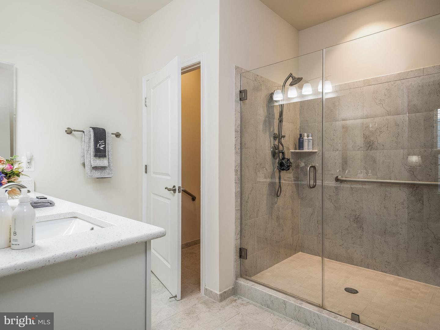 7922 ASHLAND DR, ALEXANDRIA, Virginia 22315, 4 Bedrooms Bedrooms, 19 Rooms Rooms,4 BathroomsBathrooms,Residential,For sale,7922 ASHLAND DR,VAFX2249560 MLS # VAFX2249560
