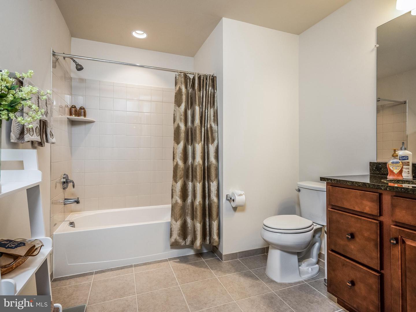 7922 ASHLAND DR, ALEXANDRIA, Virginia 22315, 4 Bedrooms Bedrooms, 19 Rooms Rooms,4 BathroomsBathrooms,Residential,For sale,7922 ASHLAND DR,VAFX2249560 MLS # VAFX2249560