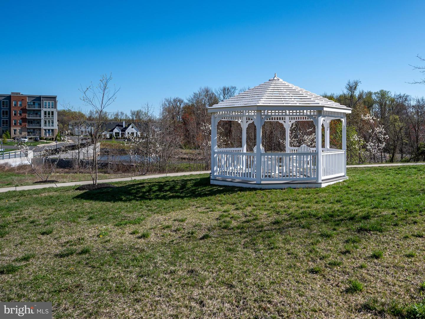 7922 ASHLAND DR, ALEXANDRIA, Virginia 22315, 4 Bedrooms Bedrooms, 19 Rooms Rooms,4 BathroomsBathrooms,Residential,For sale,7922 ASHLAND DR,VAFX2249560 MLS # VAFX2249560