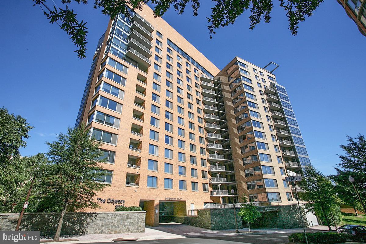 2001 15TH ST N #319, ARLINGTON, Virginia 22201, 1 Bedroom Bedrooms, ,1 BathroomBathrooms,Residential,For sale,2001 15TH ST N #319,VAAR2059748 MLS # VAAR2059748