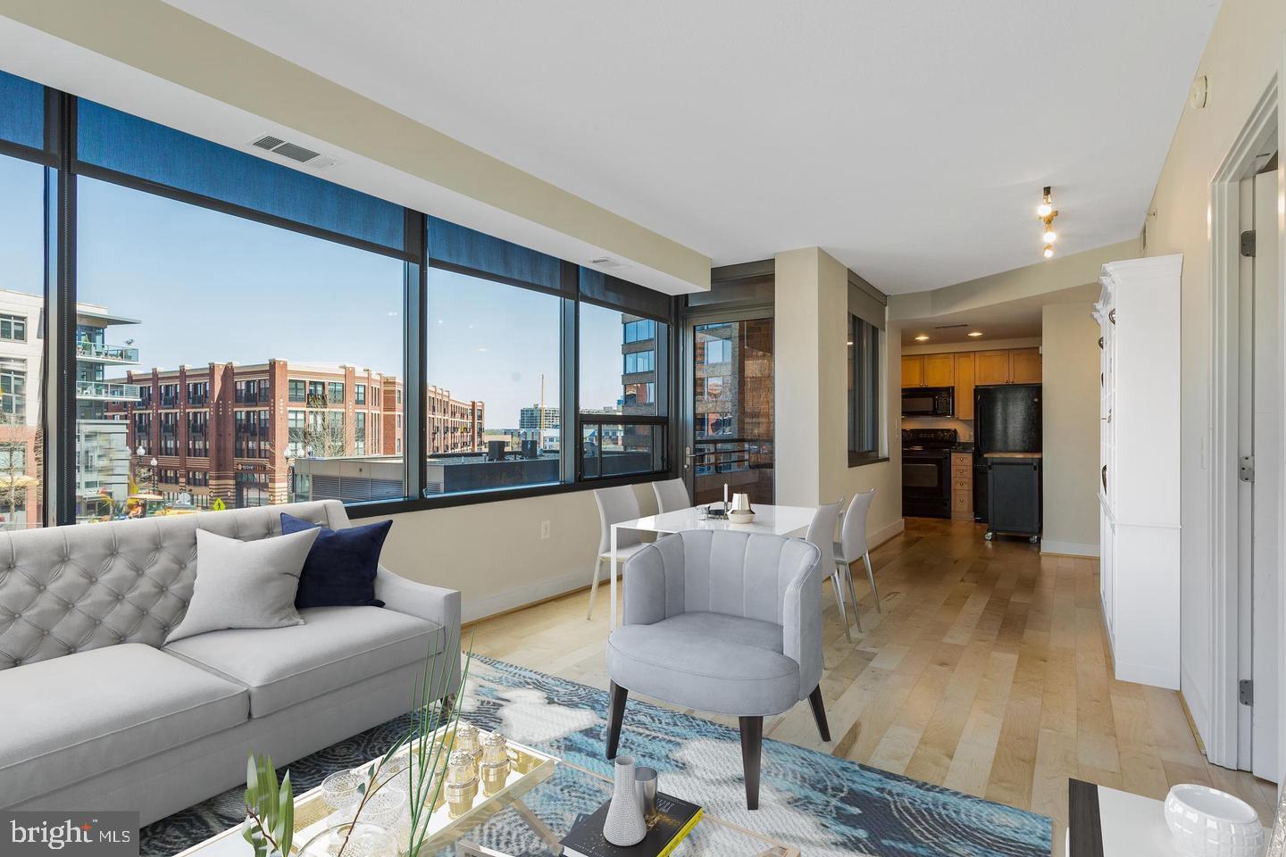 2001 15TH ST N #319, ARLINGTON, Virginia 22201, 1 Bedroom Bedrooms, ,1 BathroomBathrooms,Residential,For sale,2001 15TH ST N #319,VAAR2059748 MLS # VAAR2059748