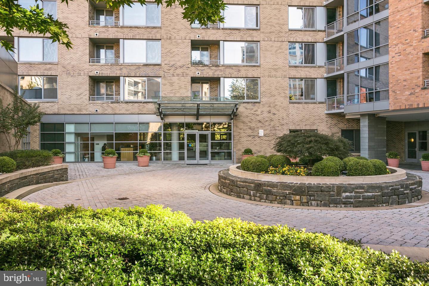 2001 15TH ST N #319, ARLINGTON, Virginia 22201, 1 Bedroom Bedrooms, ,1 BathroomBathrooms,Residential,For sale,2001 15TH ST N #319,VAAR2059748 MLS # VAAR2059748