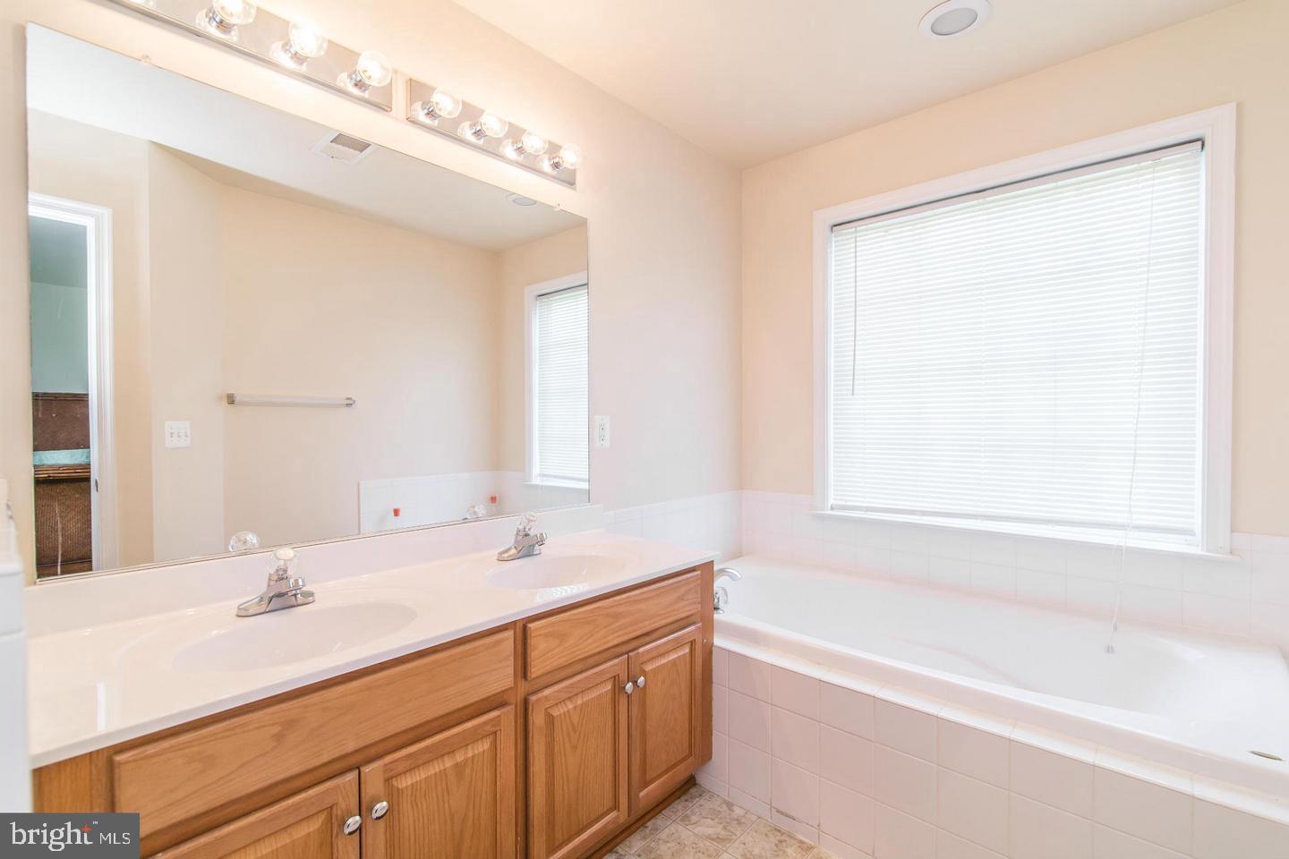 15620 WILLIAM BAYLISS CT, WOODBRIDGE, Virginia 22191, 3 Bedrooms Bedrooms, ,3 BathroomsBathrooms,Residential,For sale,15620 WILLIAM BAYLISS CT,VAPW2097852 MLS # VAPW2097852