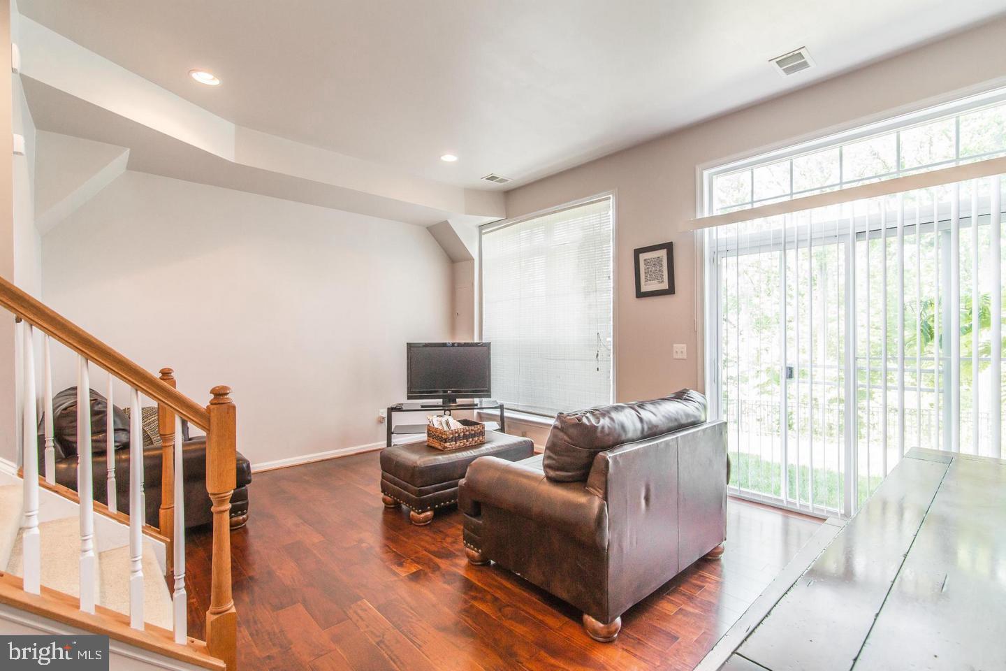 15620 WILLIAM BAYLISS CT, WOODBRIDGE, Virginia 22191, 3 Bedrooms Bedrooms, ,3 BathroomsBathrooms,Residential,For sale,15620 WILLIAM BAYLISS CT,VAPW2097852 MLS # VAPW2097852