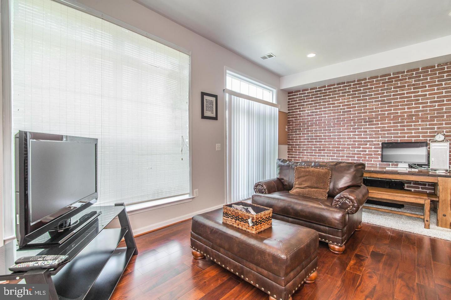15620 WILLIAM BAYLISS CT, WOODBRIDGE, Virginia 22191, 3 Bedrooms Bedrooms, ,3 BathroomsBathrooms,Residential,For sale,15620 WILLIAM BAYLISS CT,VAPW2097852 MLS # VAPW2097852
