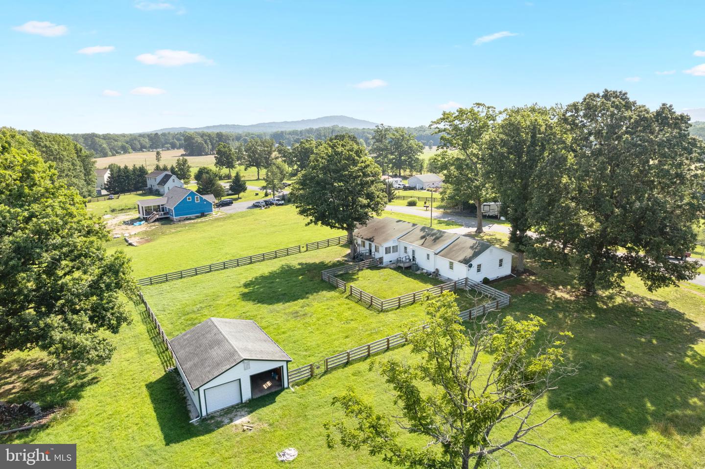 16474 DOUGLAS RD, BARBOURSVILLE, Virginia 22923, 3 Bedrooms Bedrooms, 11 Rooms Rooms,2 BathroomsBathrooms,Residential,For sale,16474 DOUGLAS RD,VAOR2010014 MLS # VAOR2010014