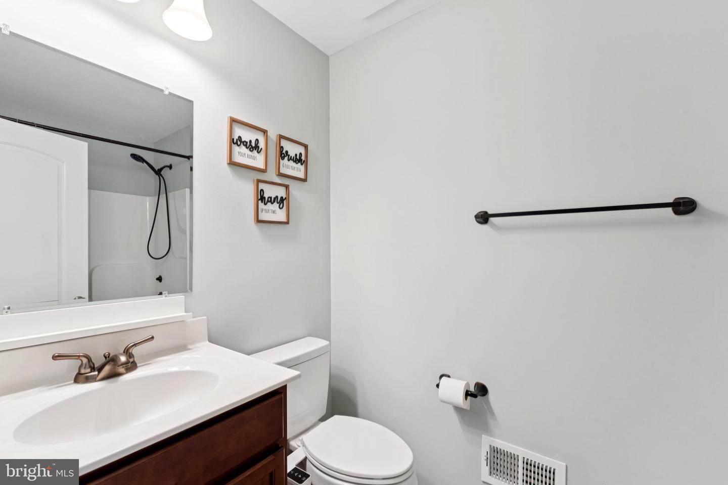 103 SANTA MARIA DR, CLEAR BROOK, Virginia 22624, 4 Bedrooms Bedrooms, ,3 BathroomsBathrooms,Residential,For sale,103 SANTA MARIA DR,VAFV2035072 MLS # VAFV2035072