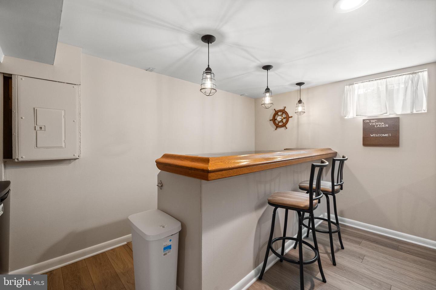 6402 VIRGINIA HILLS AVE, ALEXANDRIA, Virginia 22310, 3 Bedrooms Bedrooms, ,2 BathroomsBathrooms,Residential,For sale,6402 VIRGINIA HILLS AVE,VAFX2250520 MLS # VAFX2250520
