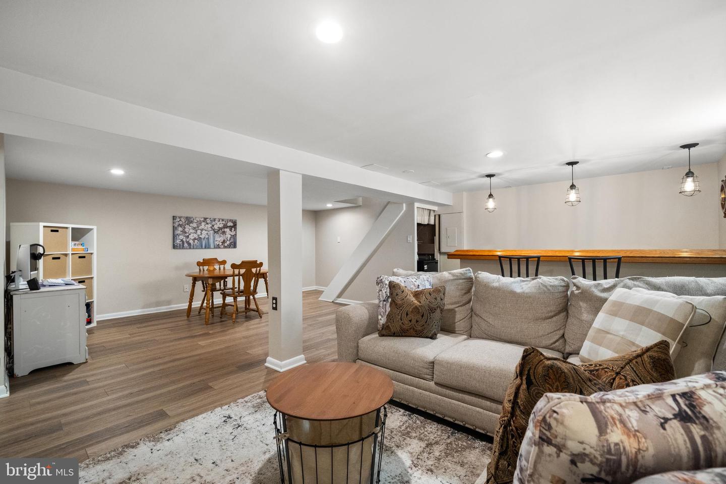 6402 VIRGINIA HILLS AVE, ALEXANDRIA, Virginia 22310, 3 Bedrooms Bedrooms, ,2 BathroomsBathrooms,Residential,For sale,6402 VIRGINIA HILLS AVE,VAFX2250520 MLS # VAFX2250520