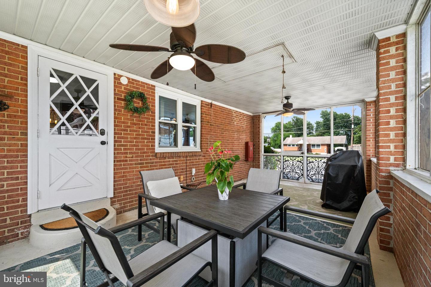 6402 VIRGINIA HILLS AVE, ALEXANDRIA, Virginia 22310, 3 Bedrooms Bedrooms, ,2 BathroomsBathrooms,Residential,For sale,6402 VIRGINIA HILLS AVE,VAFX2250520 MLS # VAFX2250520
