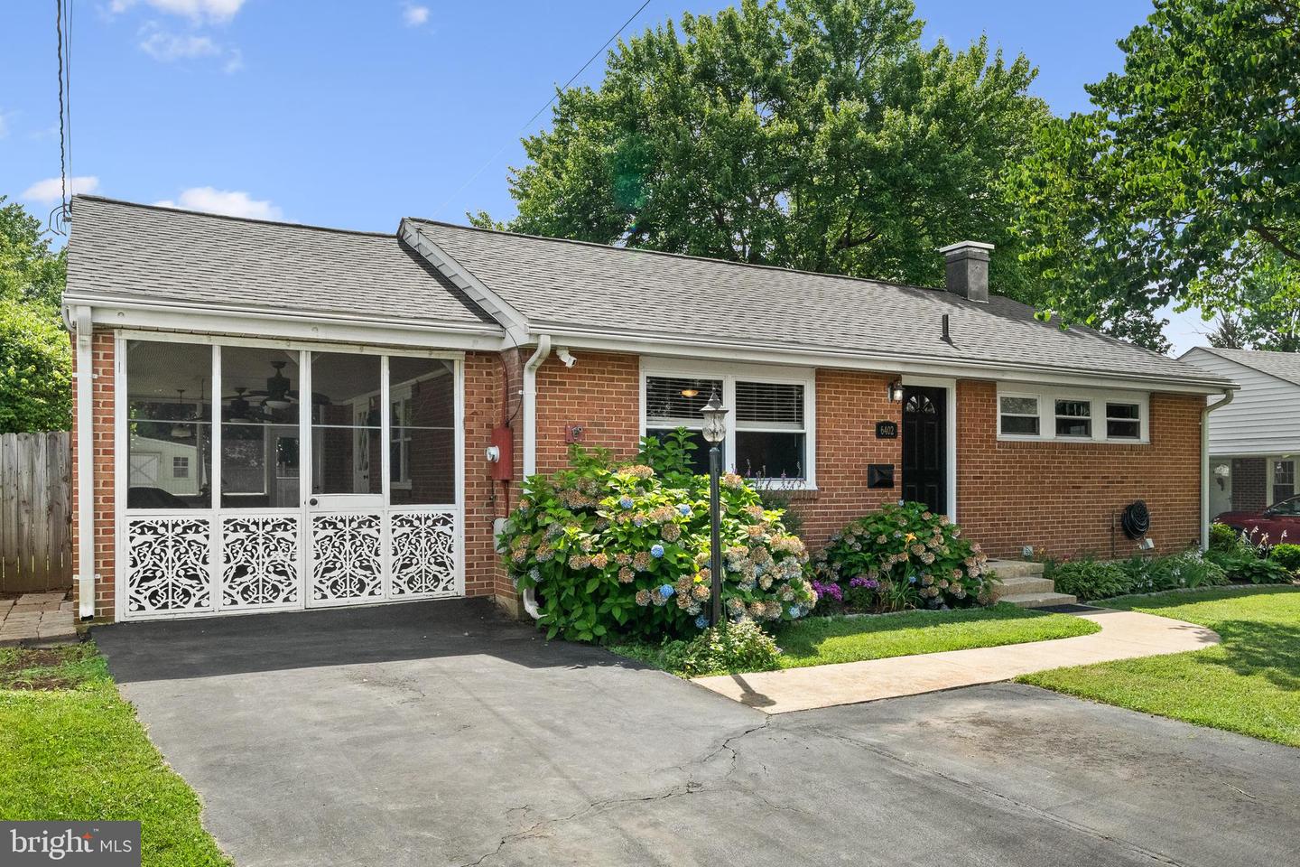 6402 VIRGINIA HILLS AVE, ALEXANDRIA, Virginia 22310, 3 Bedrooms Bedrooms, ,2 BathroomsBathrooms,Residential,For sale,6402 VIRGINIA HILLS AVE,VAFX2250520 MLS # VAFX2250520