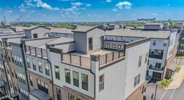 43730 TRANSIT SQ, ASHBURN, Virginia 20147, 3 Bedrooms Bedrooms, ,2 BathroomsBathrooms,Residential,For sale,43730 TRANSIT SQ,VALO2100654 MLS # VALO2100654