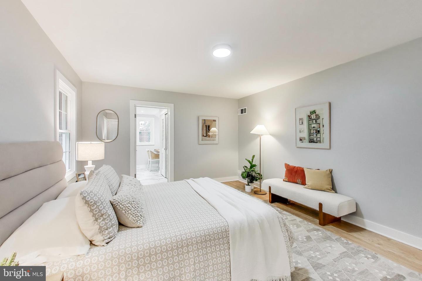 1400 WAKE FOREST DR, ALEXANDRIA, Virginia 22307, 3 Bedrooms Bedrooms, ,3 BathroomsBathrooms,Residential,For sale,1400 WAKE FOREST DR,VAFX2252288 MLS # VAFX2252288