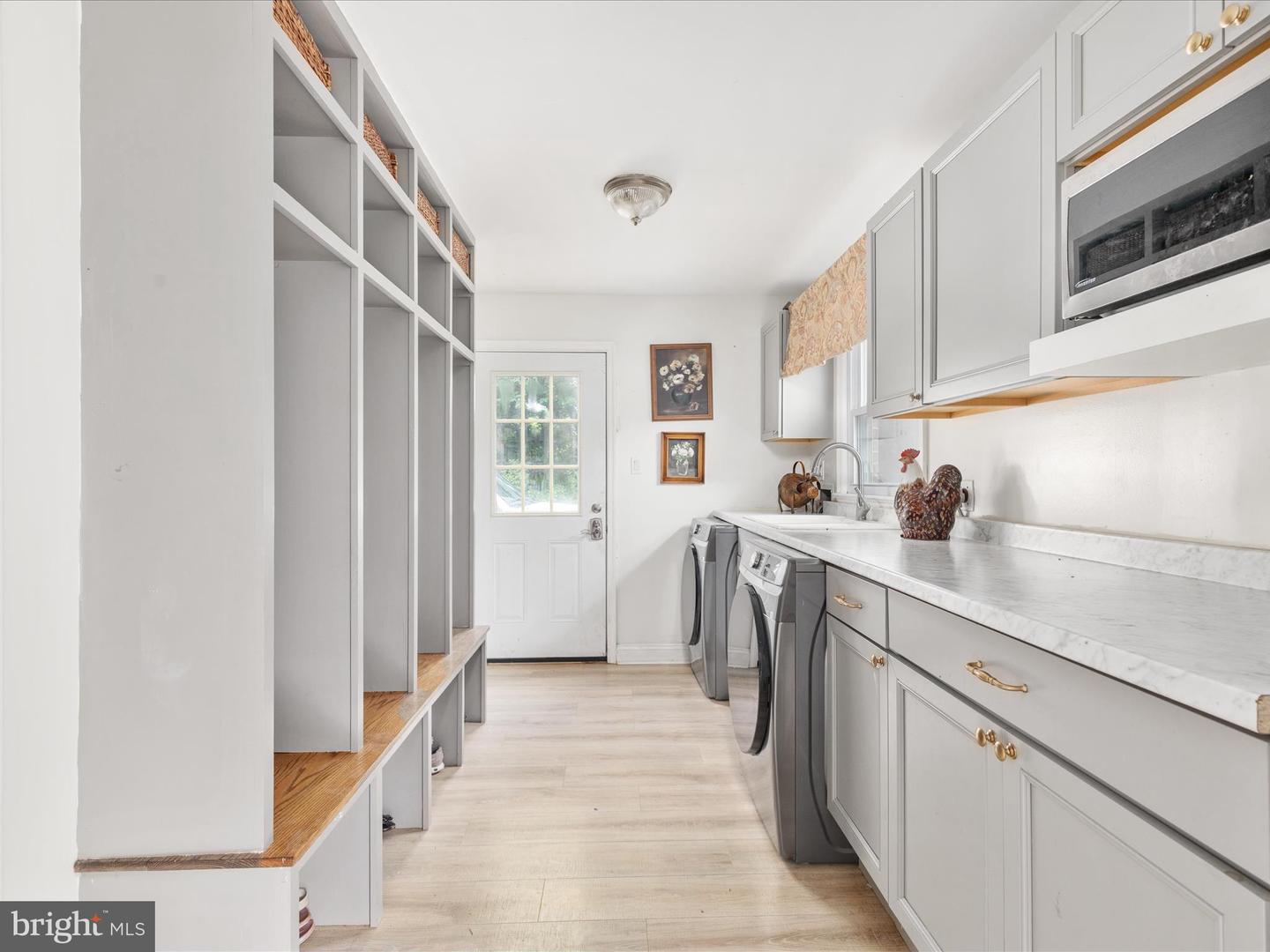14311 SHELTER LN, HAYMARKET, Virginia 20169, 3 Bedrooms Bedrooms, ,3 BathroomsBathrooms,Residential,For sale,14311 SHELTER LN,VAPW2098146 MLS # VAPW2098146