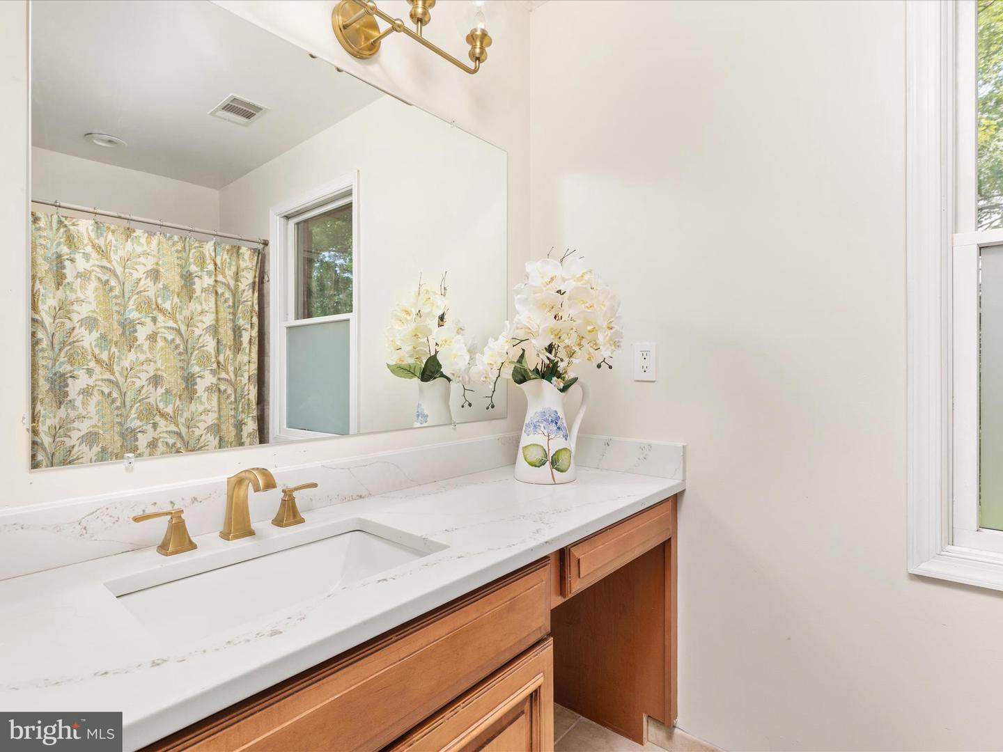 14311 SHELTER LN, HAYMARKET, Virginia 20169, 3 Bedrooms Bedrooms, ,3 BathroomsBathrooms,Residential,For sale,14311 SHELTER LN,VAPW2098146 MLS # VAPW2098146
