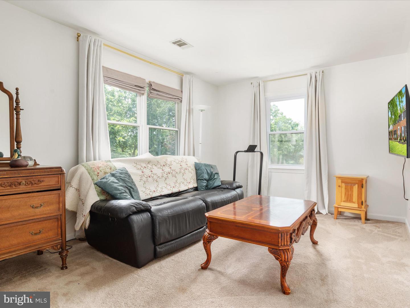 14311 SHELTER LN, HAYMARKET, Virginia 20169, 3 Bedrooms Bedrooms, ,3 BathroomsBathrooms,Residential,For sale,14311 SHELTER LN,VAPW2098146 MLS # VAPW2098146