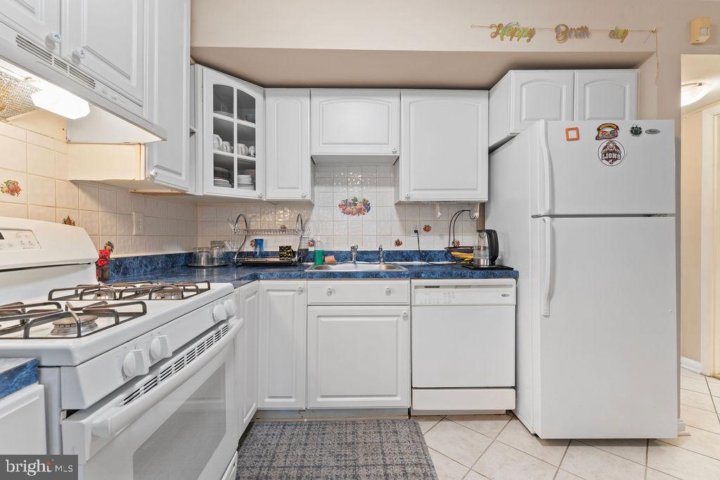 10805 VIOLET CT, MANASSAS, Virginia 20109, 3 Bedrooms Bedrooms, ,2 BathroomsBathrooms,Residential,For sale,10805 VIOLET CT,VAPW2098152 MLS # VAPW2098152