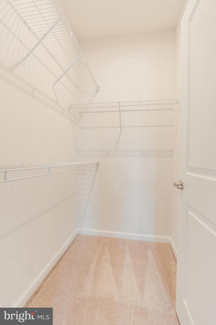 18191 RED MULBERRY RD, DUMFRIES, Virginia 22026, 3 Bedrooms Bedrooms, ,2 BathroomsBathrooms,Residential,For sale,18191 RED MULBERRY RD,VAPW2098154 MLS # VAPW2098154