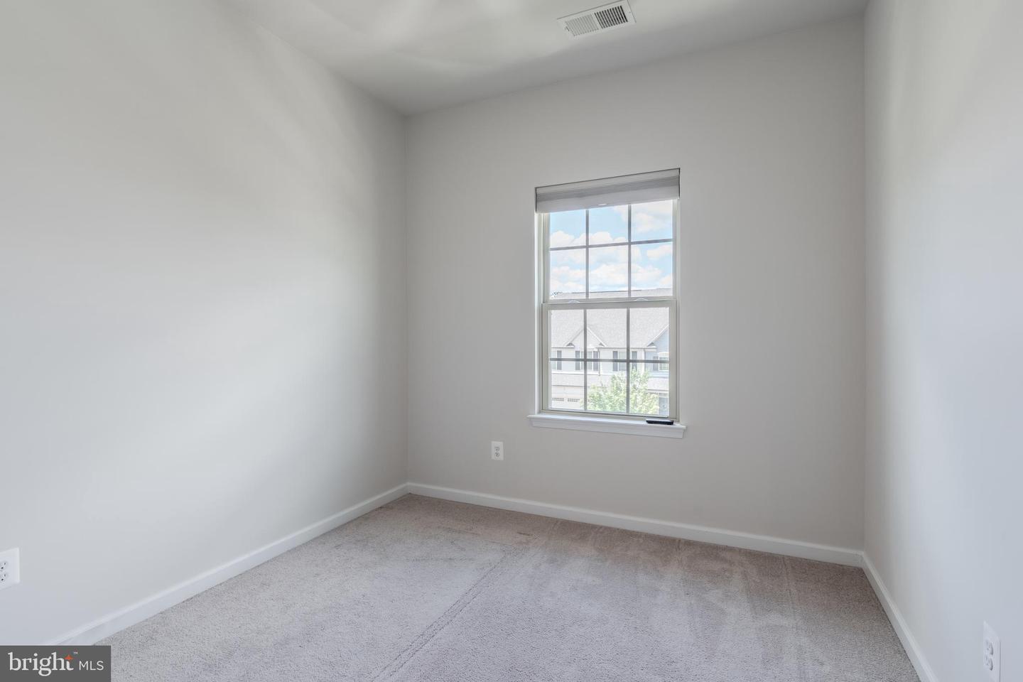 18191 RED MULBERRY RD, DUMFRIES, Virginia 22026, 3 Bedrooms Bedrooms, ,2 BathroomsBathrooms,Residential,For sale,18191 RED MULBERRY RD,VAPW2098154 MLS # VAPW2098154