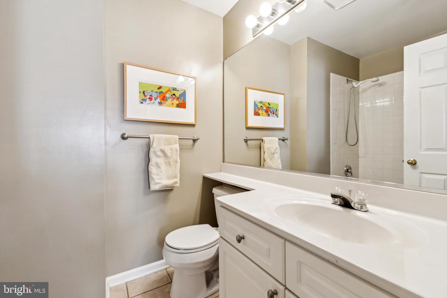 45050 BRAE TER #101, ASHBURN, Virginia 20147, 2 Bedrooms Bedrooms, ,2 BathroomsBathrooms,Residential,For sale,45050 BRAE TER #101,VALO2100728 MLS # VALO2100728