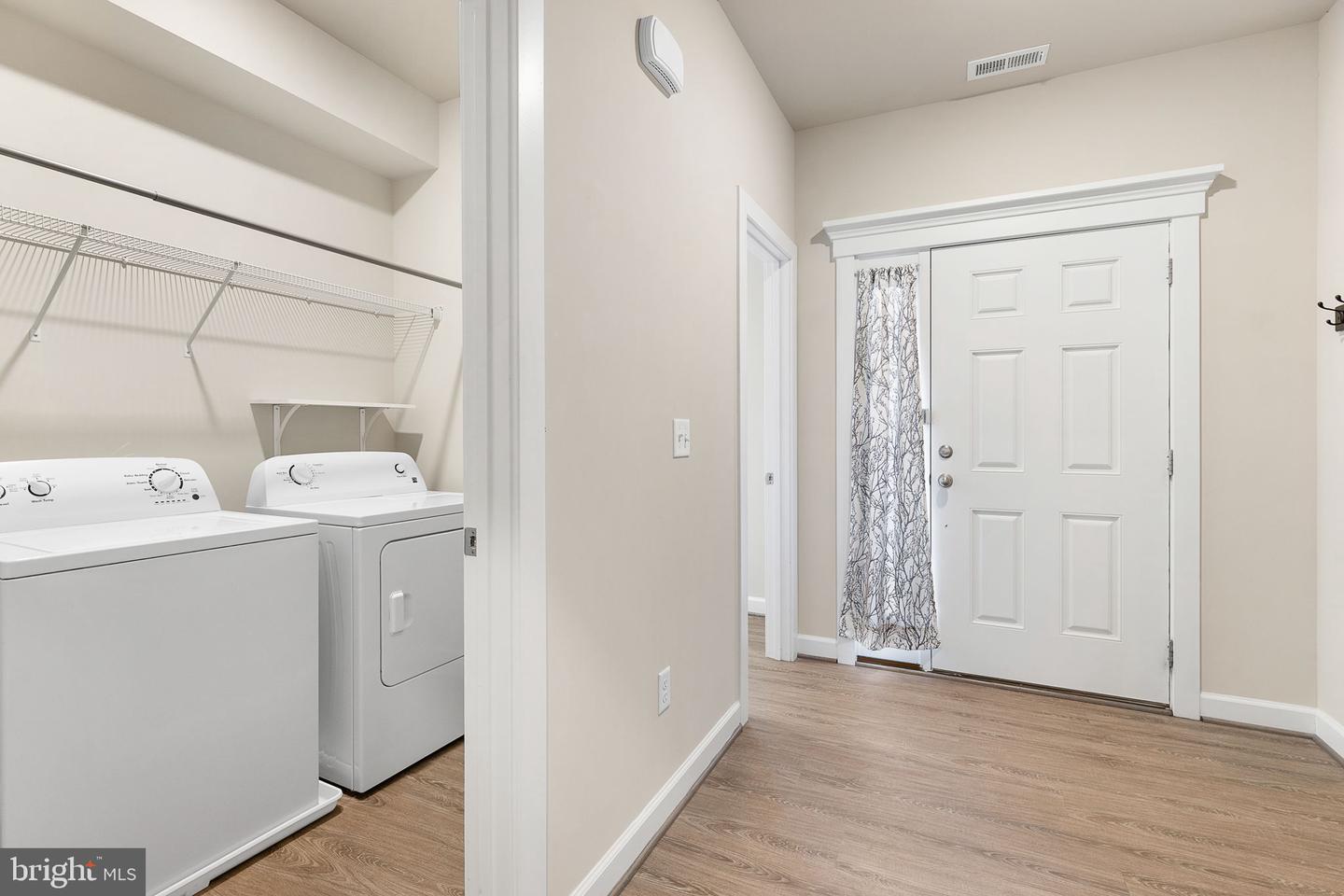 5711 FINLEY ROSE CT, FREDERICKSBURG, Virginia 22407, 3 Bedrooms Bedrooms, ,2 BathroomsBathrooms,Residential,For sale,5711 FINLEY ROSE CT,VASP2034276 MLS # VASP2034276