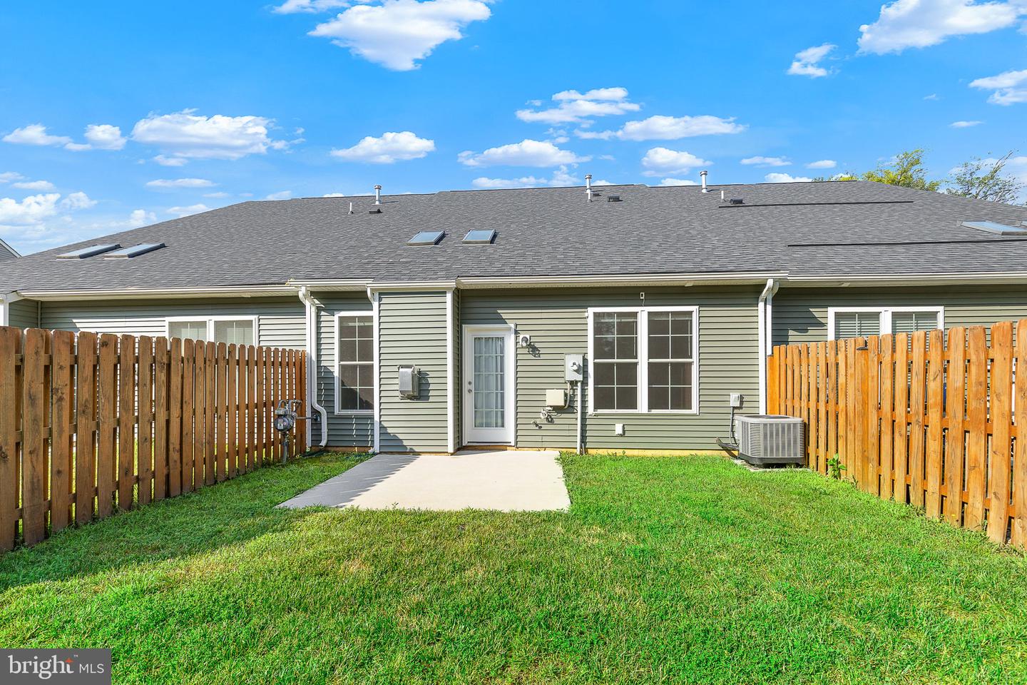 5711 FINLEY ROSE CT, FREDERICKSBURG, Virginia 22407, 3 Bedrooms Bedrooms, ,2 BathroomsBathrooms,Residential,For sale,5711 FINLEY ROSE CT,VASP2034276 MLS # VASP2034276