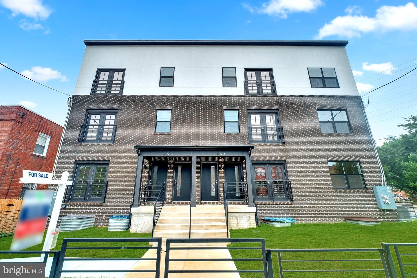 854 XENIA SE #1, WASHINGTON, District Of Columbia 20032, 3 Bedrooms Bedrooms, ,2 BathroomsBathrooms,Residential,For sale,854 XENIA SE #1,DCDC2208236 MLS # DCDC2208236