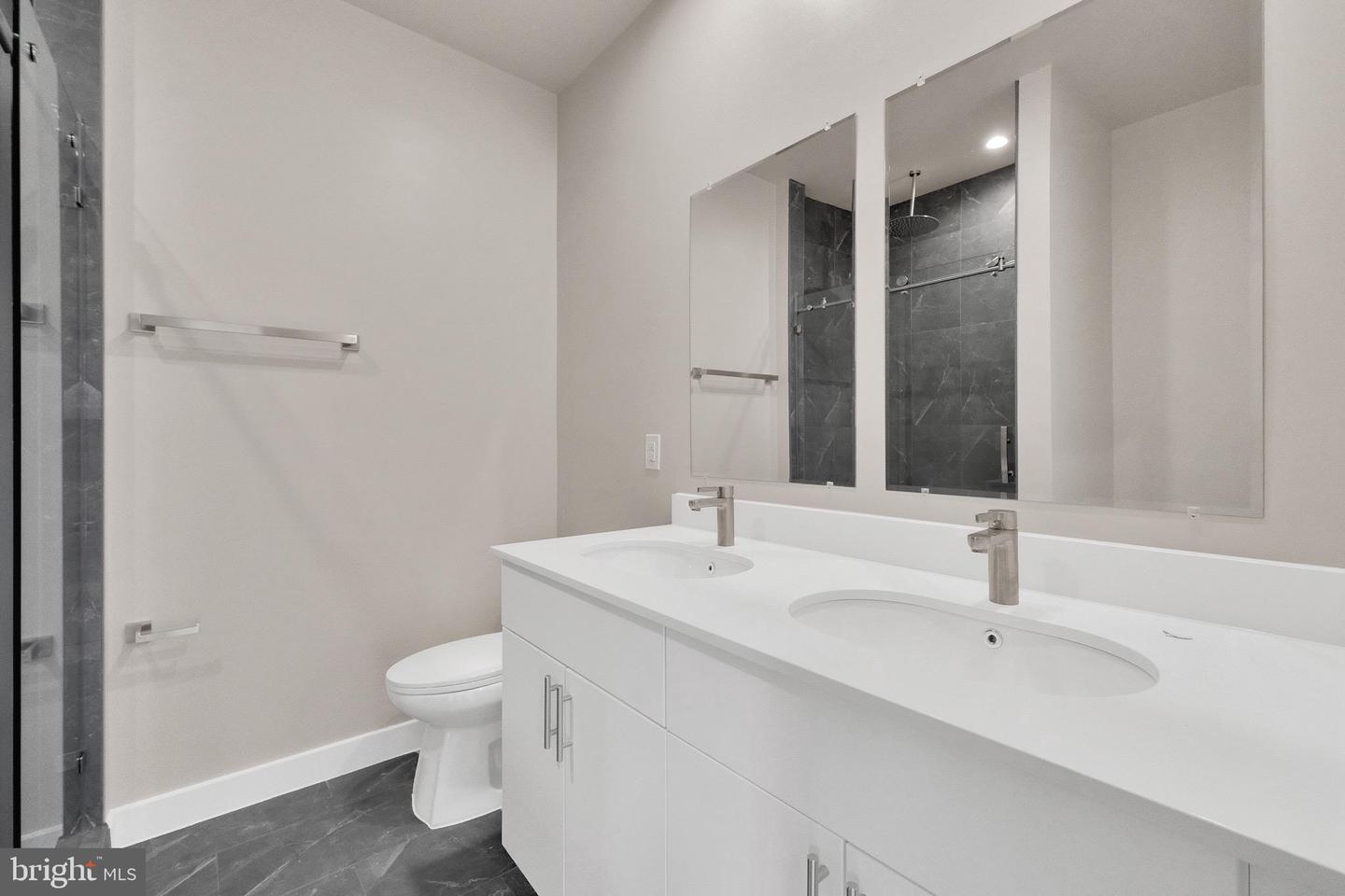 854 XENIA SE #1, WASHINGTON, District Of Columbia 20032, 3 Bedrooms Bedrooms, ,2 BathroomsBathrooms,Residential,For sale,854 XENIA SE #1,DCDC2208236 MLS # DCDC2208236
