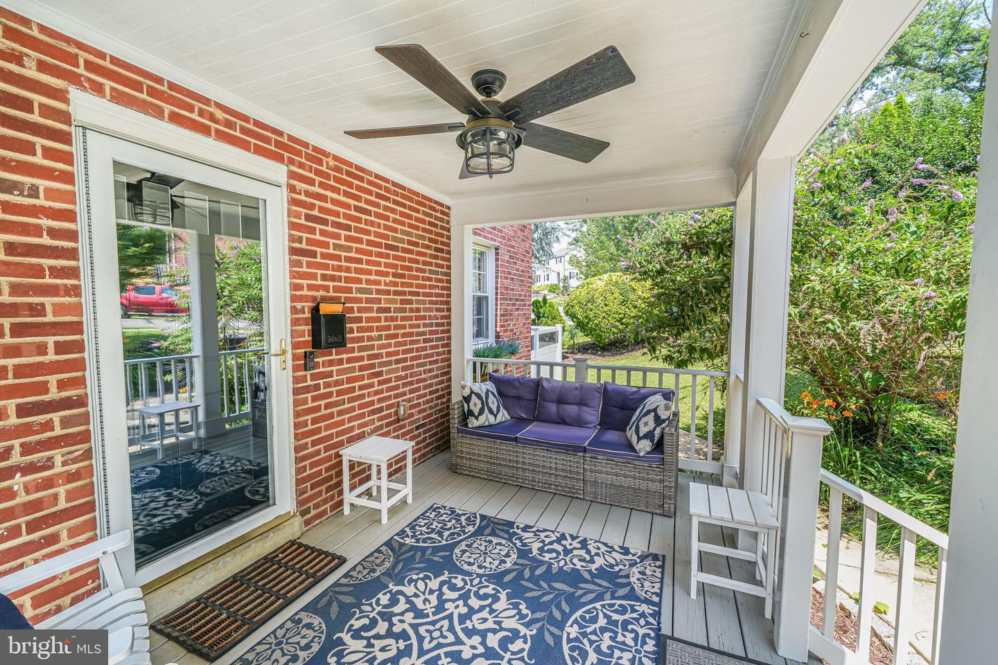 125 S COLUMBUS ST, ARLINGTON, Virginia 22204, 3 Bedrooms Bedrooms, ,2 BathroomsBathrooms,Residential,For sale,125 S COLUMBUS ST,VAAR2059988 MLS # VAAR2059988