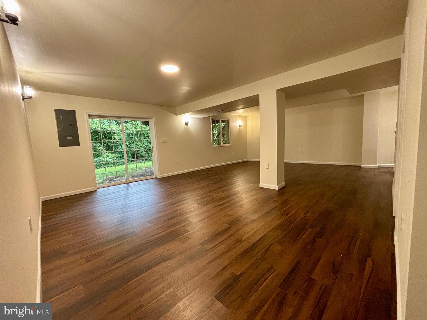 208 KEYES CT, STERLING, Virginia 20164, 5 Bedrooms Bedrooms, ,3 BathroomsBathrooms,Residential,For sale,208 KEYES CT,VALO2100836 MLS # VALO2100836