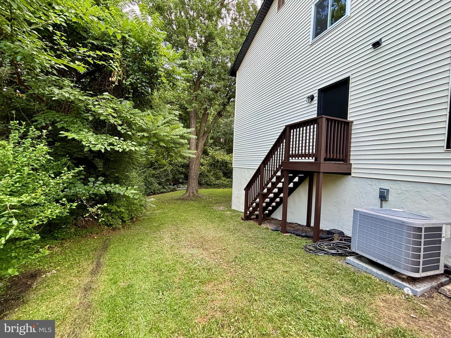 208 KEYES CT, STERLING, Virginia 20164, 5 Bedrooms Bedrooms, ,3 BathroomsBathrooms,Residential,For sale,208 KEYES CT,VALO2100836 MLS # VALO2100836