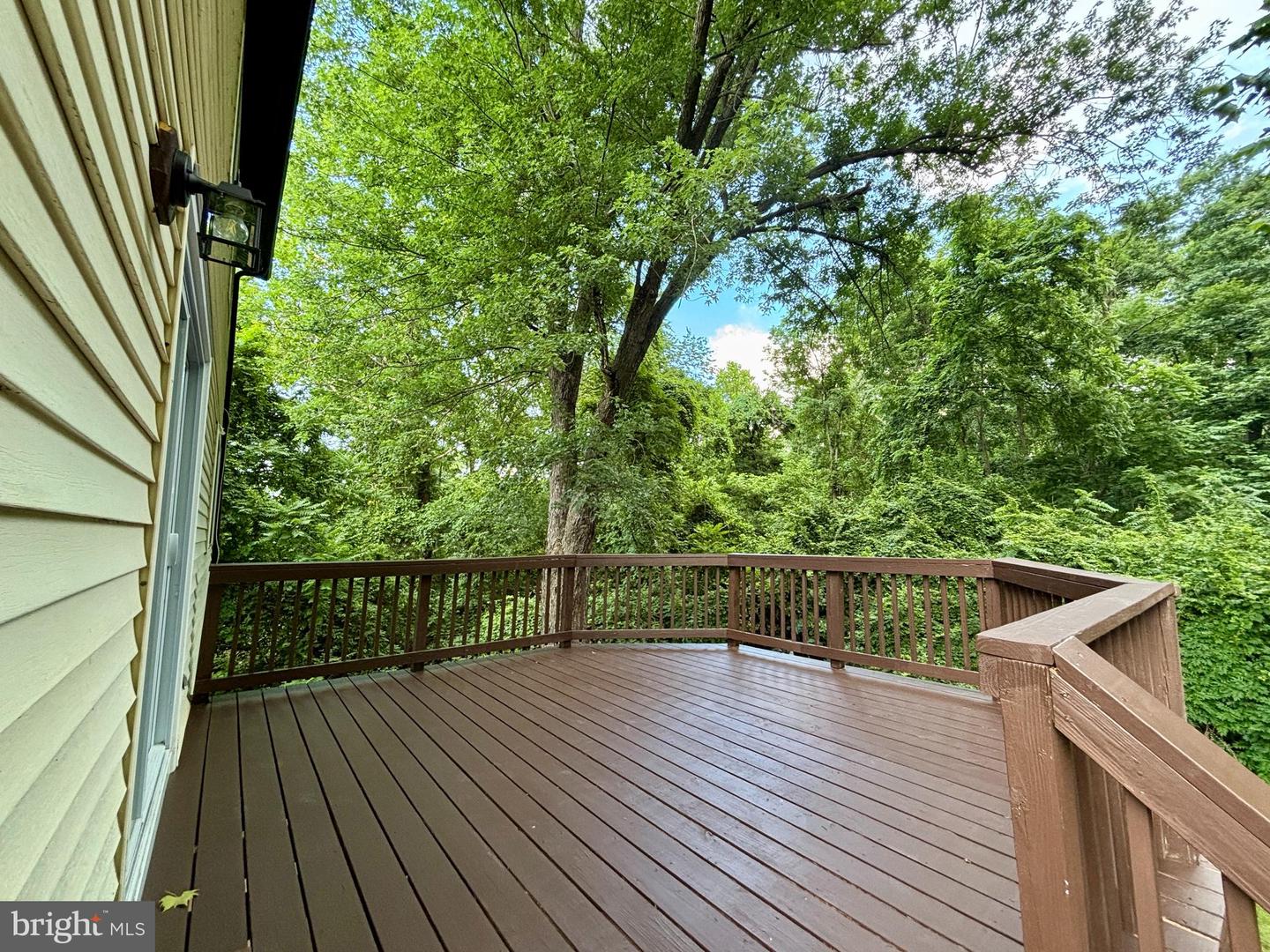 208 KEYES CT, STERLING, Virginia 20164, 5 Bedrooms Bedrooms, ,3 BathroomsBathrooms,Residential,For sale,208 KEYES CT,VALO2100836 MLS # VALO2100836