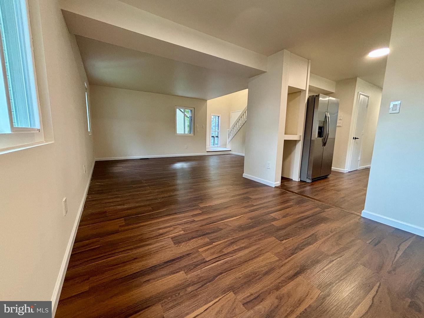 208 KEYES CT, STERLING, Virginia 20164, 5 Bedrooms Bedrooms, ,3 BathroomsBathrooms,Residential,For sale,208 KEYES CT,VALO2100836 MLS # VALO2100836