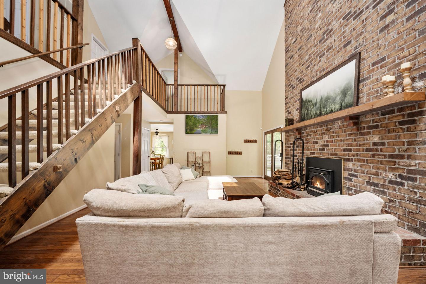 11 CARDINAL DRIVE, FREDERICKSBURG, Virginia 22406, 5 Bedrooms Bedrooms, ,3 BathroomsBathrooms,Residential,For sale,11 CARDINAL DRIVE,VAST2040360 MLS # VAST2040360