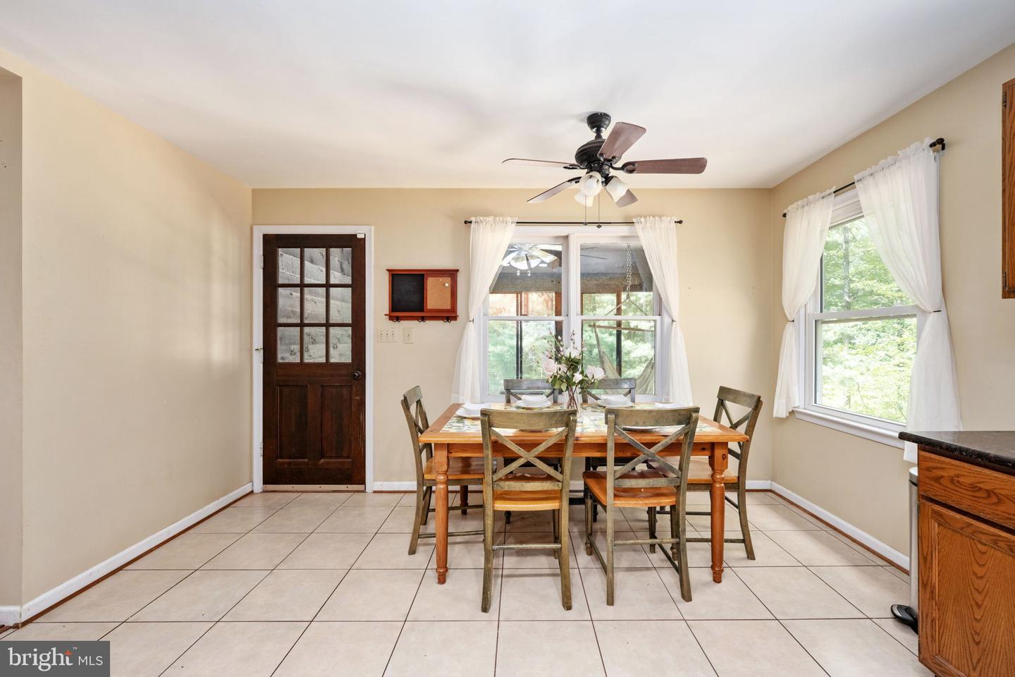 11 CARDINAL DRIVE, FREDERICKSBURG, Virginia 22406, 5 Bedrooms Bedrooms, ,3 BathroomsBathrooms,Residential,For sale,11 CARDINAL DRIVE,VAST2040360 MLS # VAST2040360
