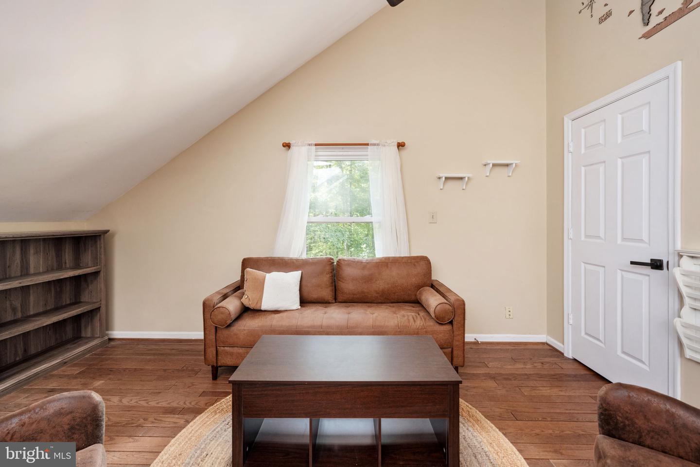 11 CARDINAL DRIVE, FREDERICKSBURG, Virginia 22406, 5 Bedrooms Bedrooms, ,3 BathroomsBathrooms,Residential,For sale,11 CARDINAL DRIVE,VAST2040360 MLS # VAST2040360
