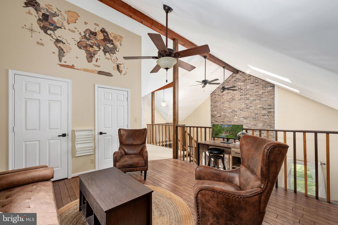 11 CARDINAL DRIVE, FREDERICKSBURG, Virginia 22406, 5 Bedrooms Bedrooms, ,3 BathroomsBathrooms,Residential,For sale,11 CARDINAL DRIVE,VAST2040360 MLS # VAST2040360