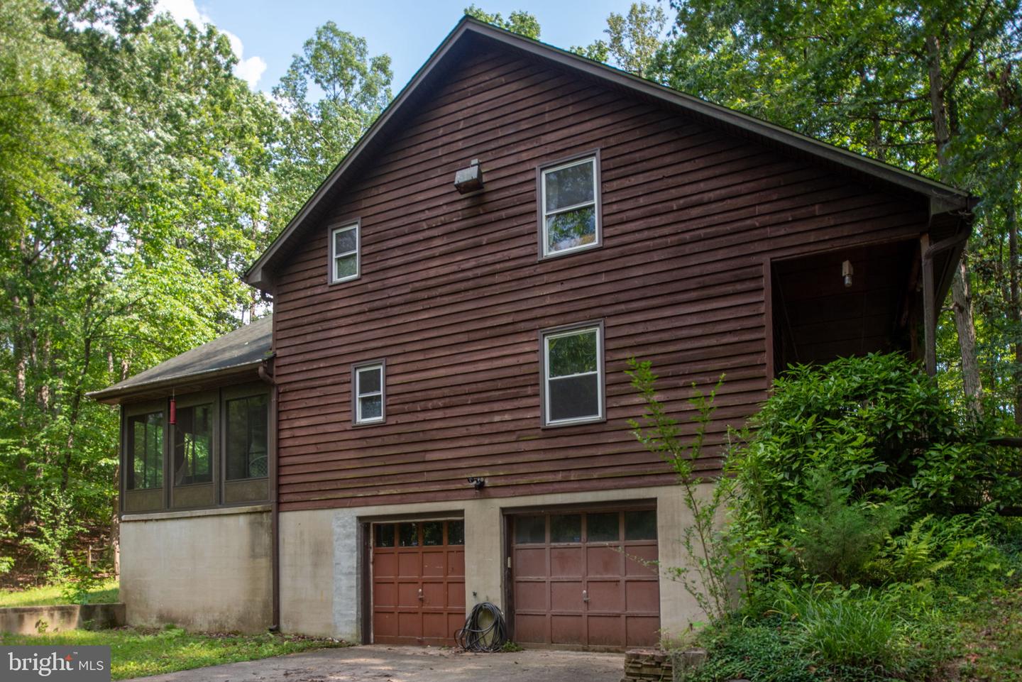 11 CARDINAL DRIVE, FREDERICKSBURG, Virginia 22406, 5 Bedrooms Bedrooms, ,3 BathroomsBathrooms,Residential,For sale,11 CARDINAL DRIVE,VAST2040360 MLS # VAST2040360