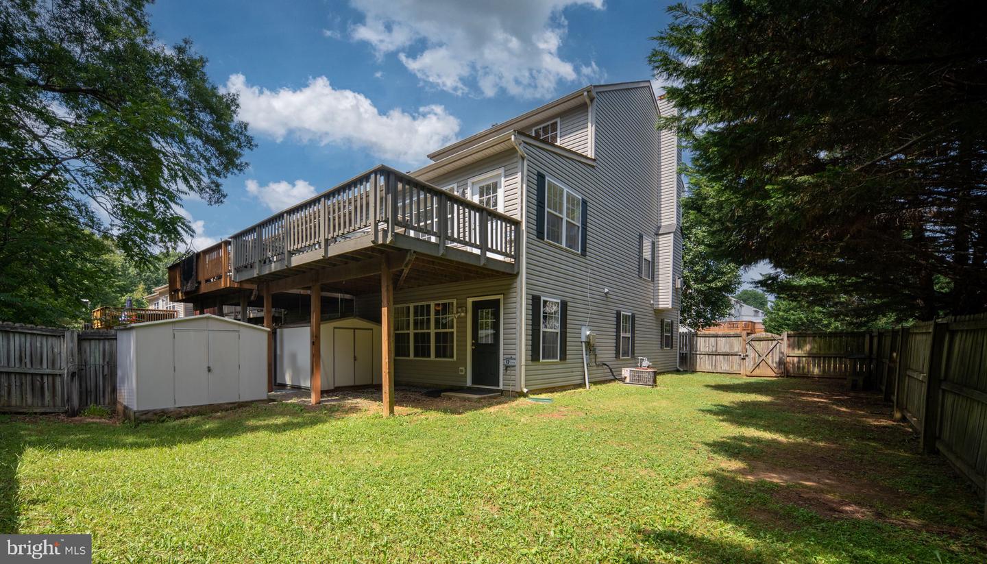 101 MEREDITH LN, FREDERICKSBURG, Virginia 22405, 3 Bedrooms Bedrooms, ,2 BathroomsBathrooms,Residential,For sale,101 MEREDITH LN,VAST2040362 MLS # VAST2040362