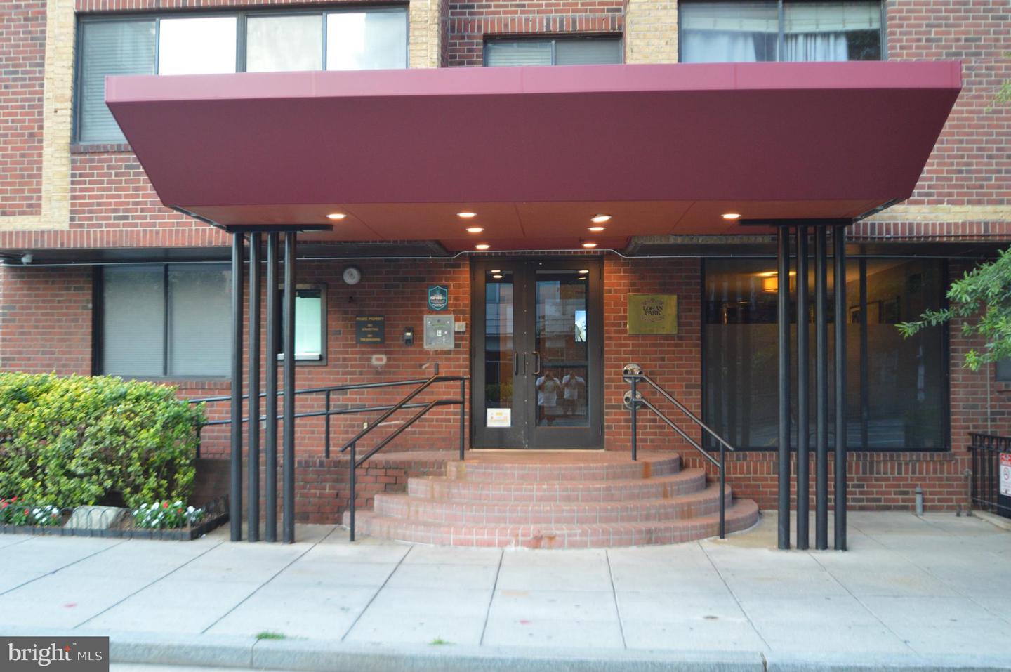 1245 13TH ST NW #902, WASHINGTON, District Of Columbia 20005, 2 Bedrooms Bedrooms, ,2 BathroomsBathrooms,Residential,For sale,1245 13TH ST NW #902,DCDC2208452 MLS # DCDC2208452