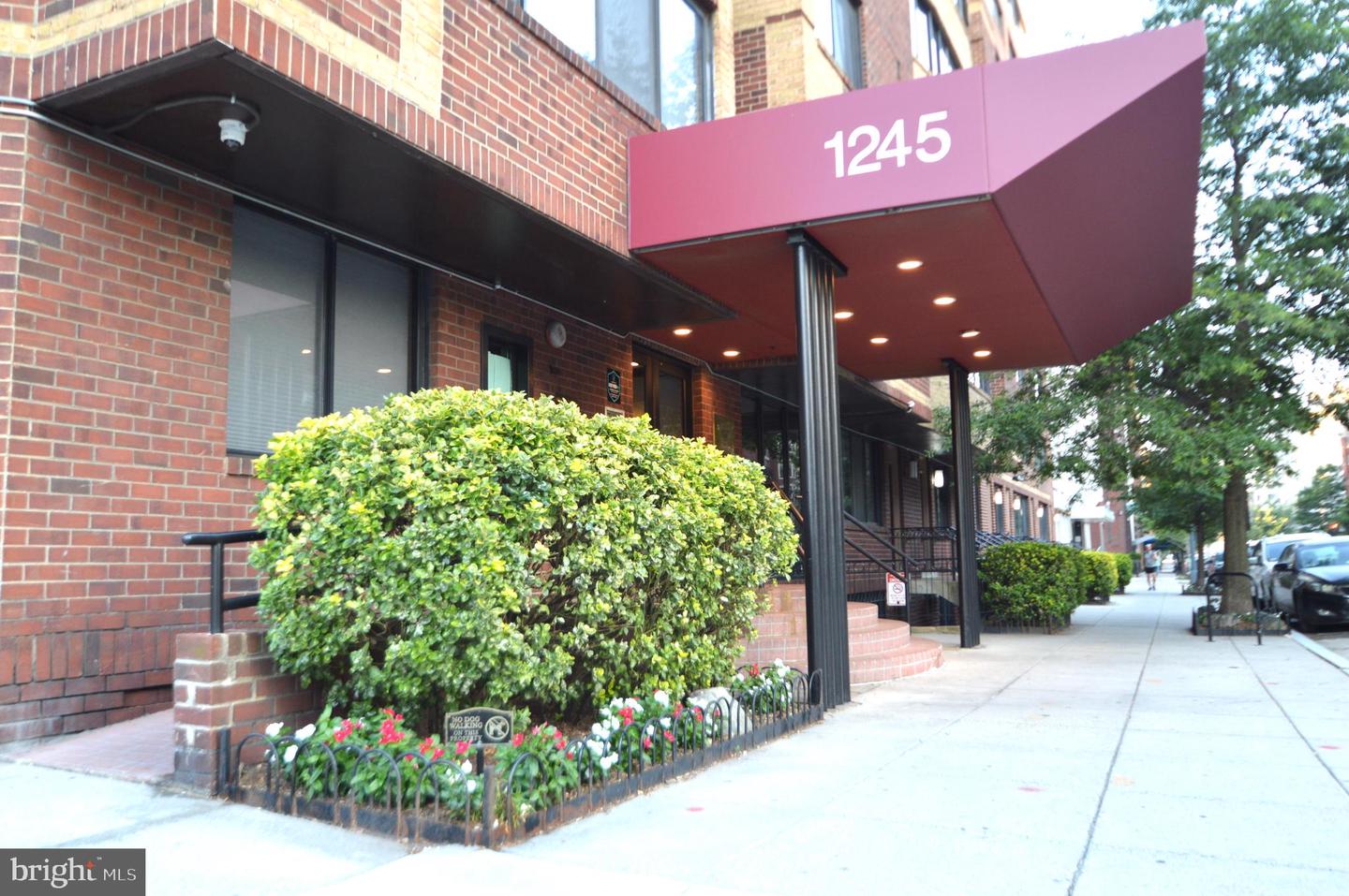 1245 13TH ST NW #902, WASHINGTON, District Of Columbia 20005, 2 Bedrooms Bedrooms, ,2 BathroomsBathrooms,Residential,For sale,1245 13TH ST NW #902,DCDC2208452 MLS # DCDC2208452