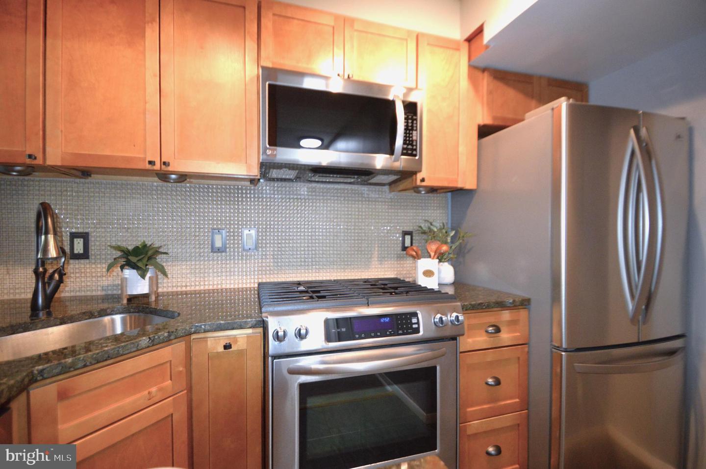 1245 13TH ST NW #902, WASHINGTON, District Of Columbia 20005, 2 Bedrooms Bedrooms, ,2 BathroomsBathrooms,Residential,For sale,1245 13TH ST NW #902,DCDC2208452 MLS # DCDC2208452