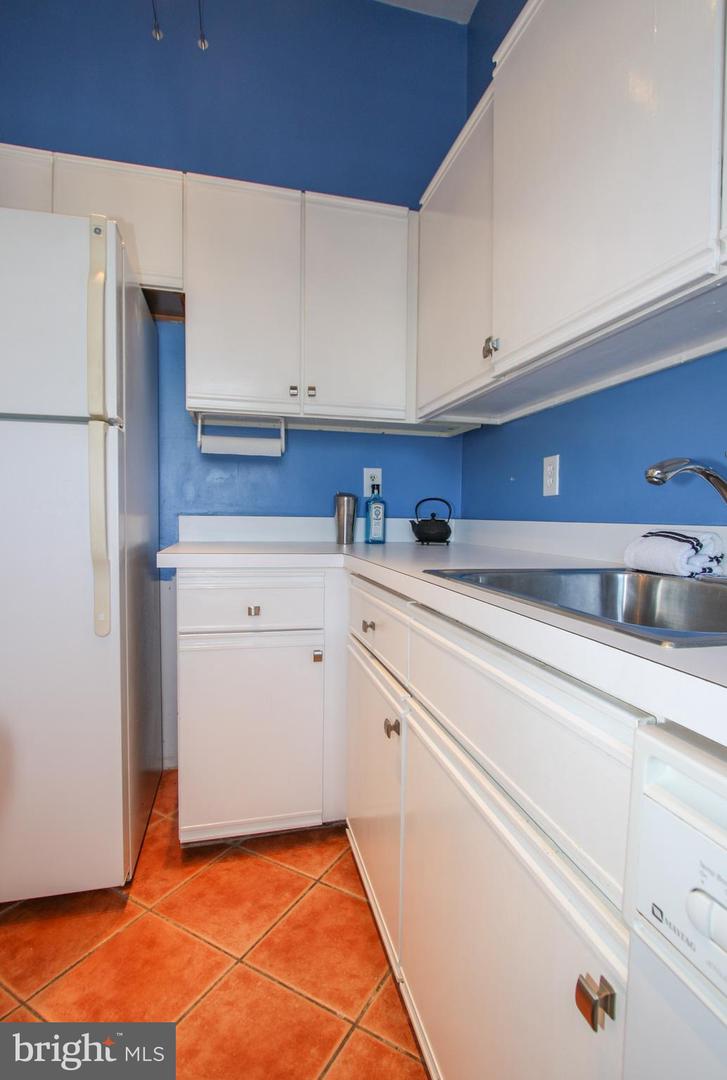 1434 POTOMAC AVE SE #5, WASHINGTON, District Of Columbia 20003, 1 Bedroom Bedrooms, ,1 BathroomBathrooms,Residential,For sale,1434 POTOMAC AVE SE #5,DCDC2208460 MLS # DCDC2208460