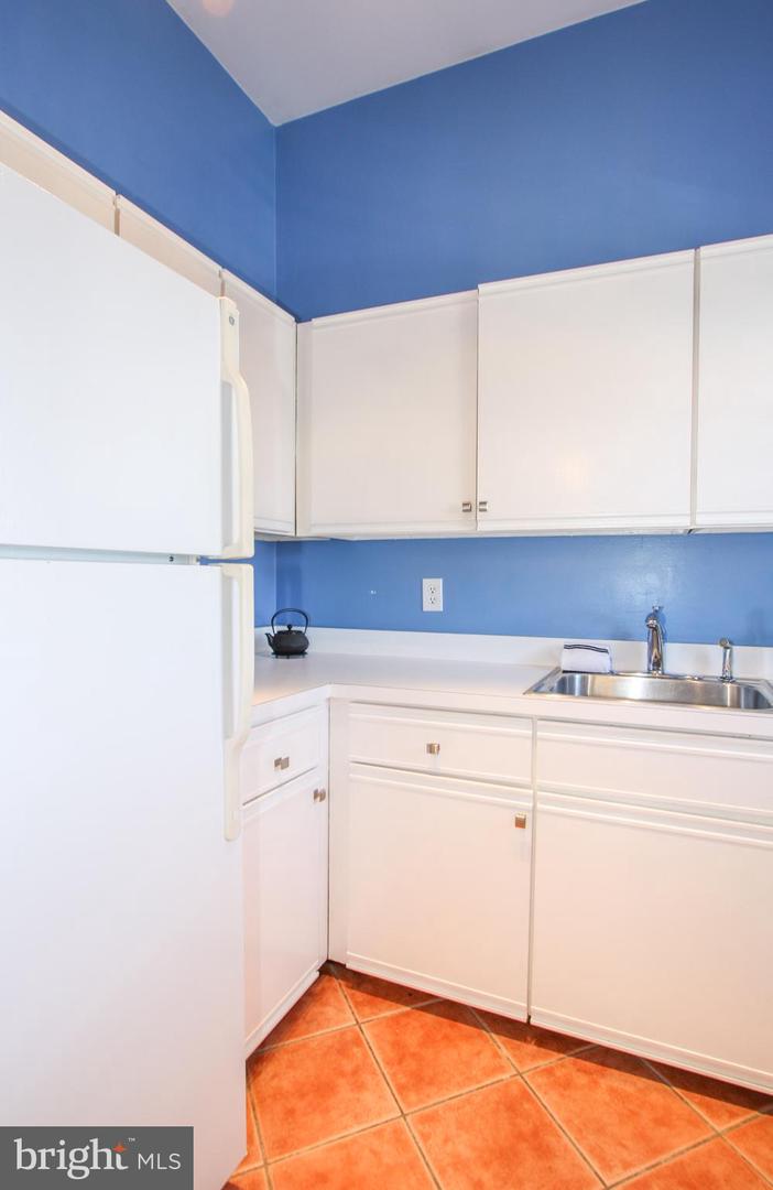 1434 POTOMAC AVE SE #5, WASHINGTON, District Of Columbia 20003, 1 Bedroom Bedrooms, ,1 BathroomBathrooms,Residential,For sale,1434 POTOMAC AVE SE #5,DCDC2208460 MLS # DCDC2208460