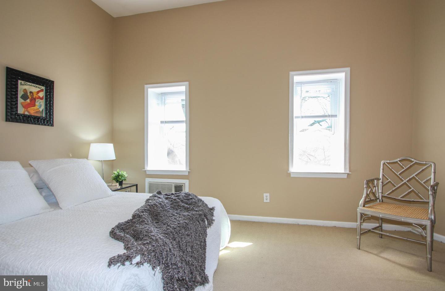 1434 POTOMAC AVE SE #5, WASHINGTON, District Of Columbia 20003, 1 Bedroom Bedrooms, ,1 BathroomBathrooms,Residential,For sale,1434 POTOMAC AVE SE #5,DCDC2208460 MLS # DCDC2208460