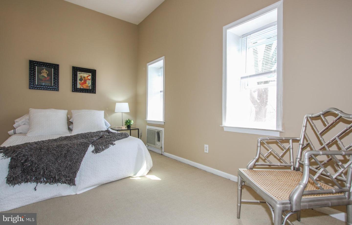 1434 POTOMAC AVE SE #5, WASHINGTON, District Of Columbia 20003, 1 Bedroom Bedrooms, ,1 BathroomBathrooms,Residential,For sale,1434 POTOMAC AVE SE #5,DCDC2208460 MLS # DCDC2208460