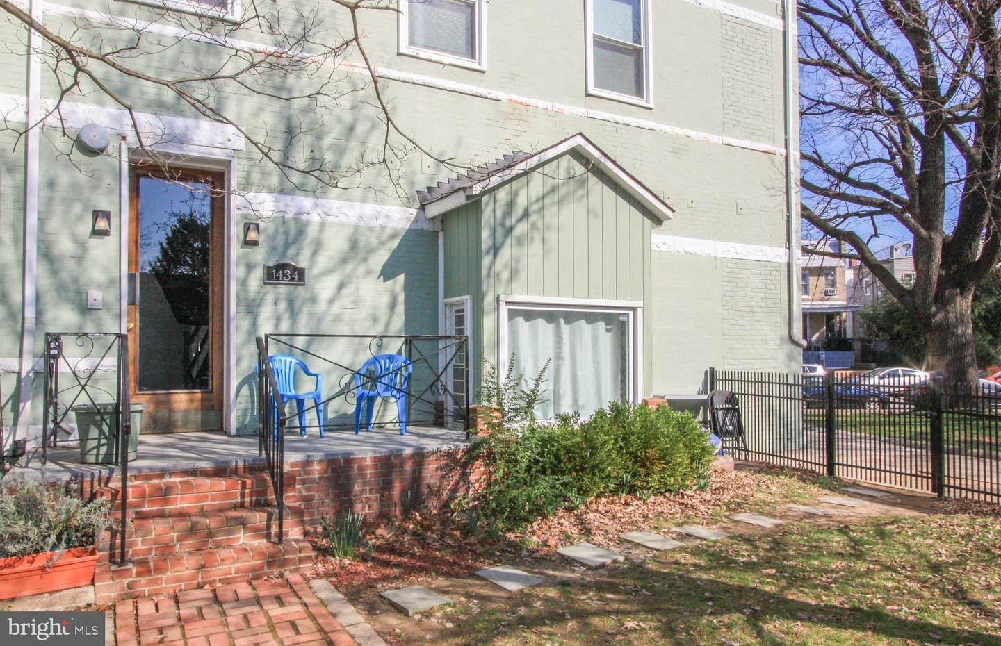 1434 POTOMAC AVE SE #5, WASHINGTON, District Of Columbia 20003, 1 Bedroom Bedrooms, ,1 BathroomBathrooms,Residential,For sale,1434 POTOMAC AVE SE #5,DCDC2208460 MLS # DCDC2208460