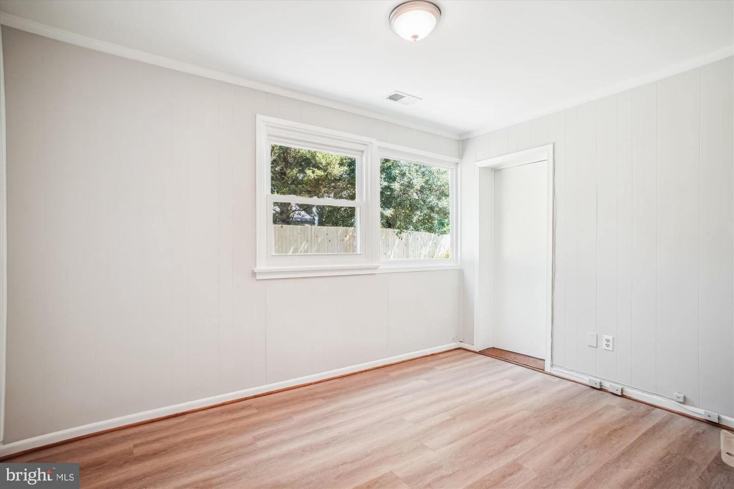 3135 MANOR RD, FALLS CHURCH, Virginia 22042, 3 Bedrooms Bedrooms, ,2 BathroomsBathrooms,Residential,For sale,3135 MANOR RD,VAFX2252664 MLS # VAFX2252664