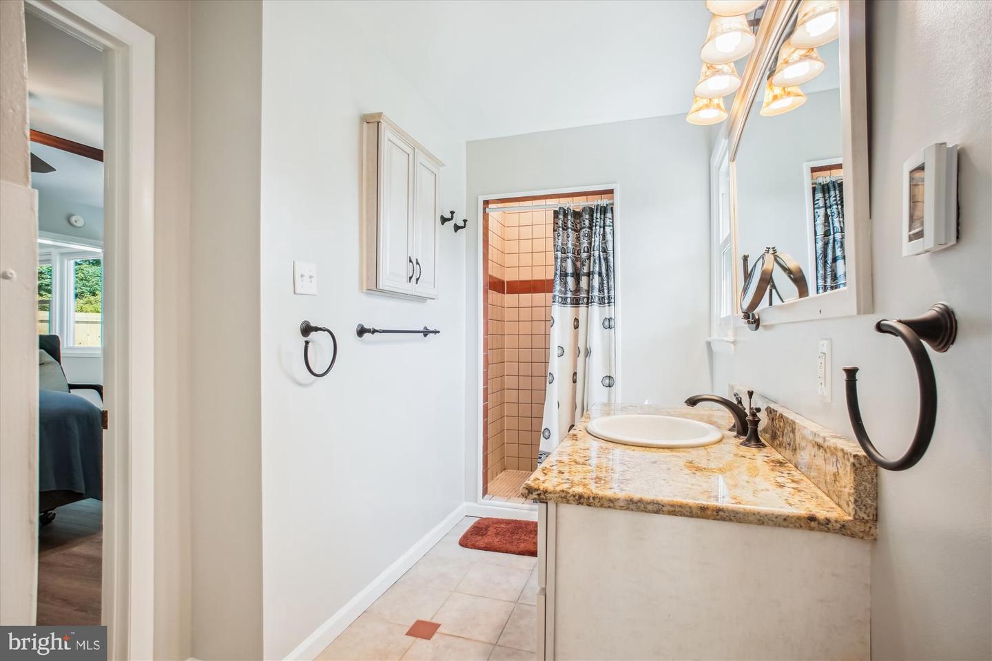 3135 MANOR RD, FALLS CHURCH, Virginia 22042, 3 Bedrooms Bedrooms, ,2 BathroomsBathrooms,Residential,For sale,3135 MANOR RD,VAFX2252664 MLS # VAFX2252664